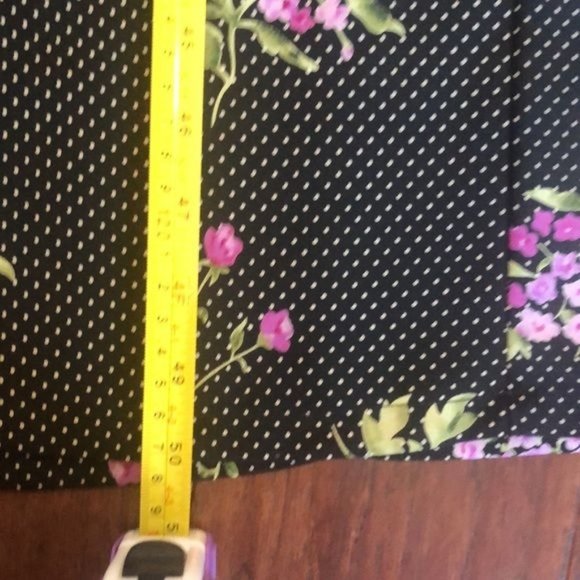 Vintage High Neck Floral Midi Dress - Picture 7 of 7